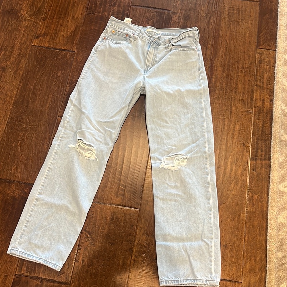 Size 29 Levi’s jeans worn once